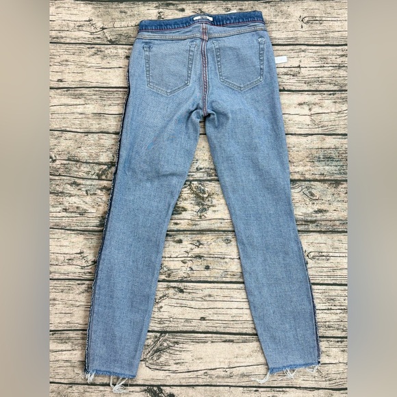 Tommy Hilfiger Blue Denim Jean Leggings, Distressed Hem Line, Women's Size 2 - Picture 11 of 12